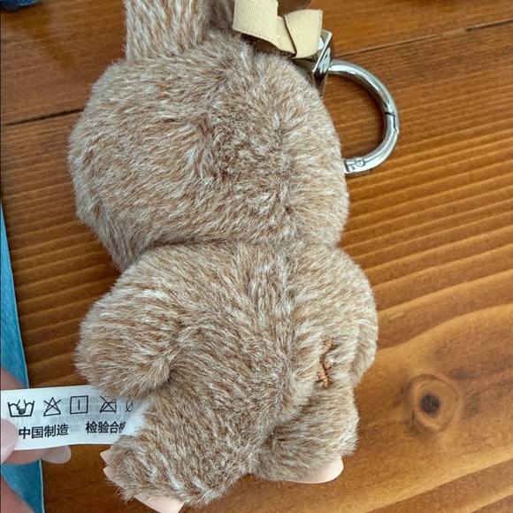 POP MART Labubu Pin for Love: “Q”, “&” (BUNDLE) - Picture 5 of 15